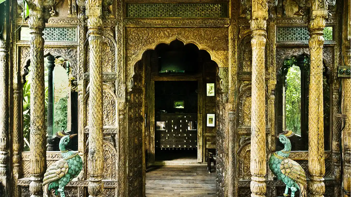 Peacock Bar